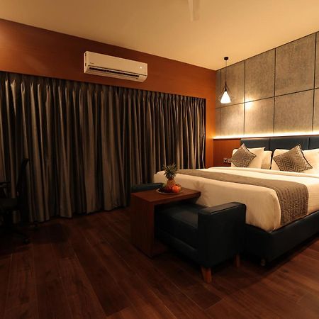 Poppys Vista Hotel Thirumurugan Poondi Kültér fotó