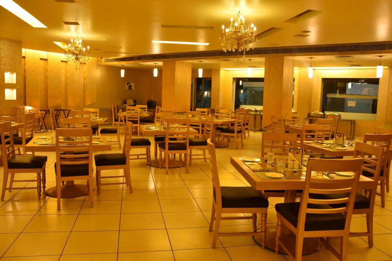 Poppys Vista Hotel Thirumurugan Poondi Kültér fotó
